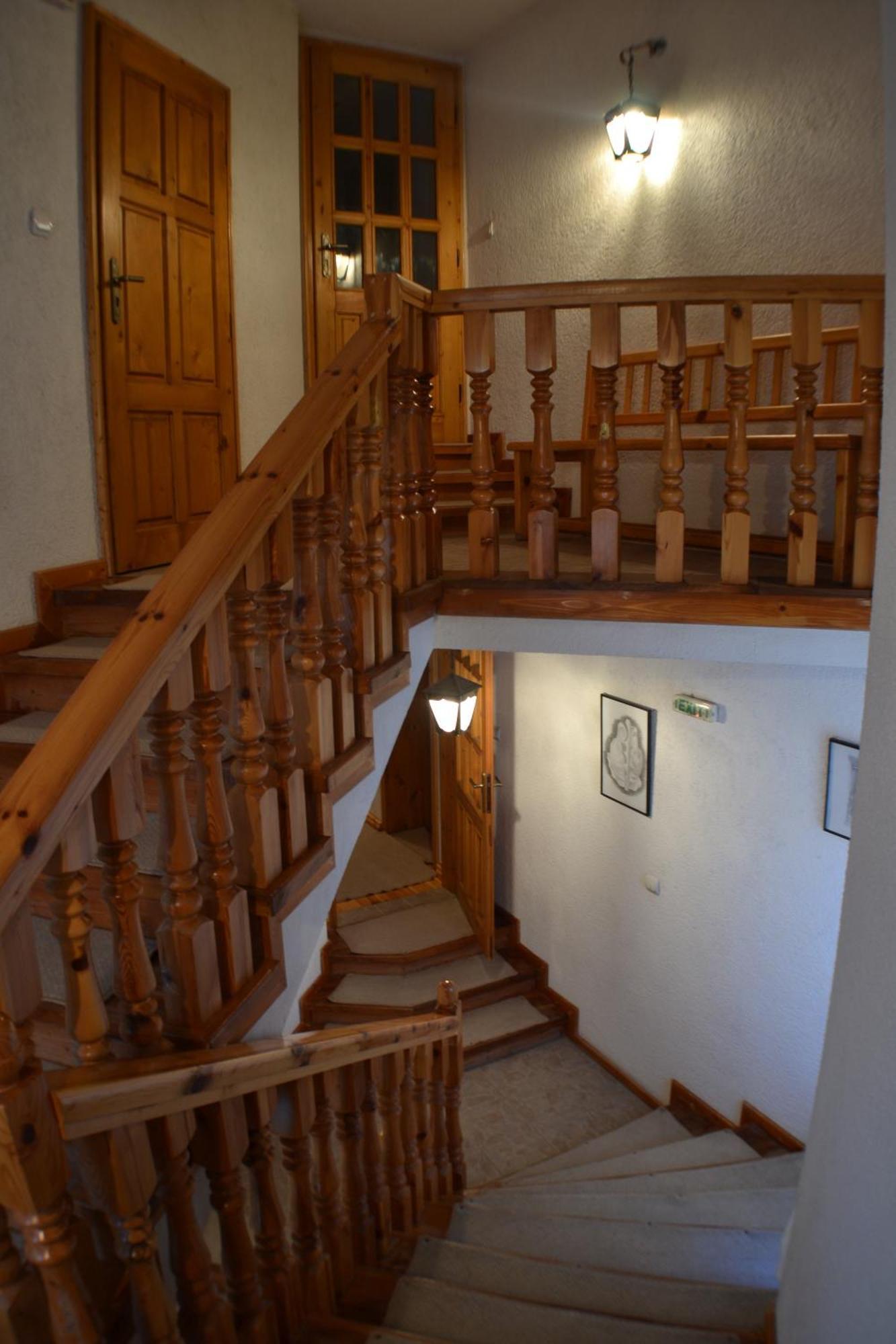 Family Hotel Silver Smolyan Exteriör bild